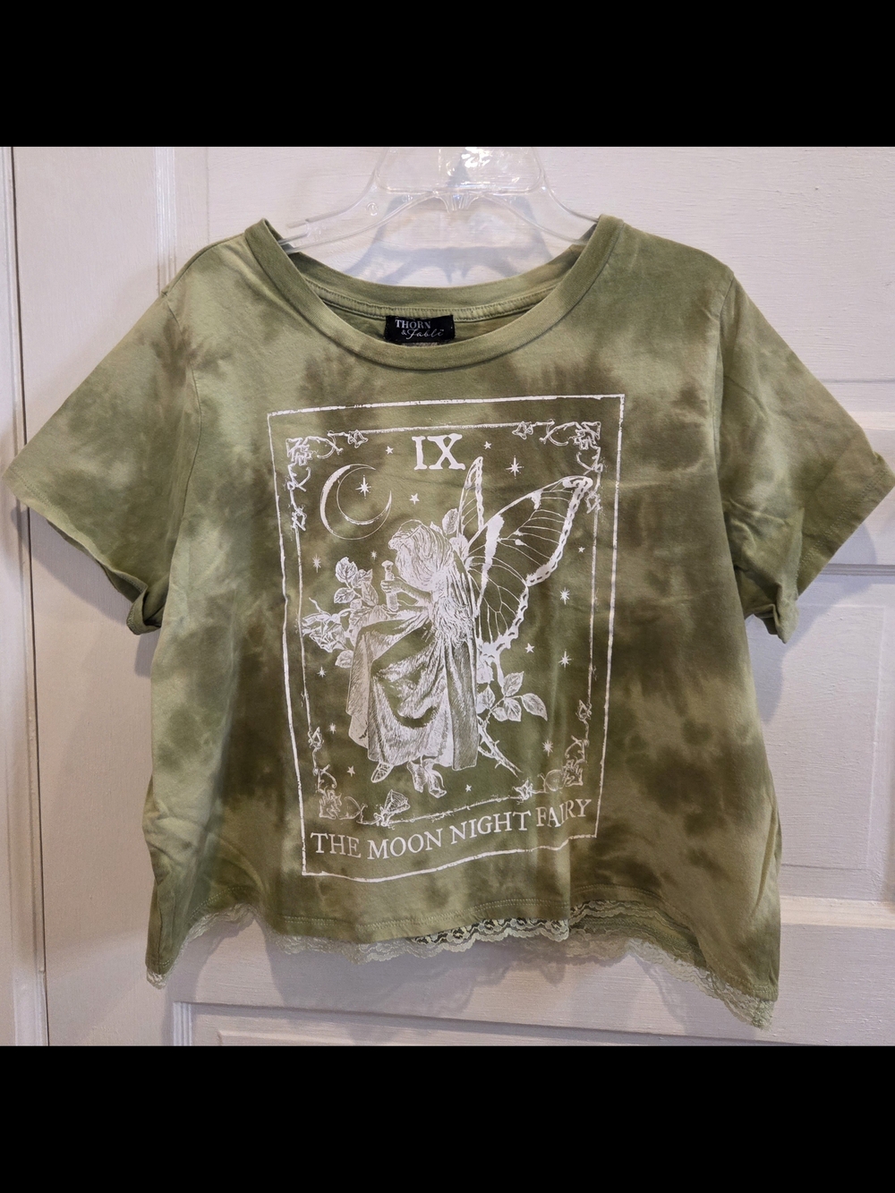 Thorn & Fable Olive Green Graphic Tee Of The Moon Night Fairy. Size L